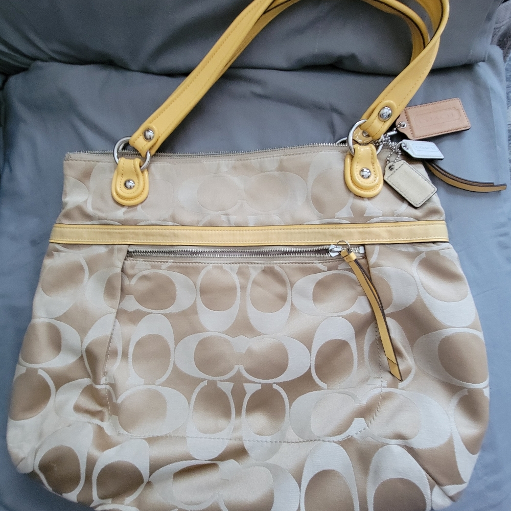 Coach Cream and Yellow Shoulder Bag with Signature Style